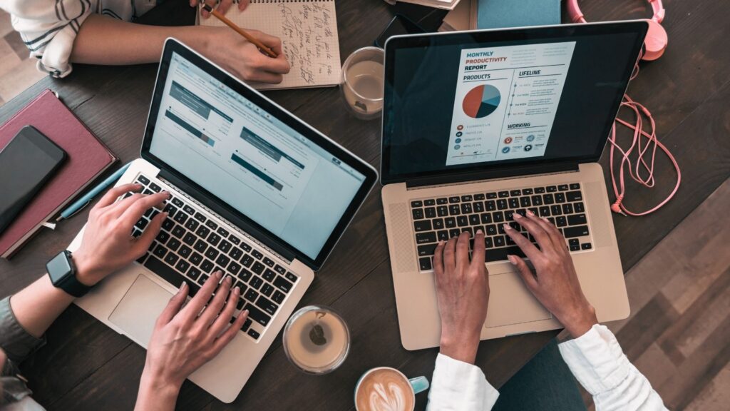 Plattform, Online business, Kurse, digitale Produkte, Community, Memberbereich, Abo